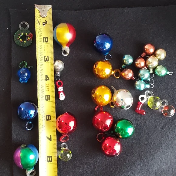 28pc Lot of Vintage Mini Christmas Tree Ornaments Blown Glass & Glass - Picture 4 of 6